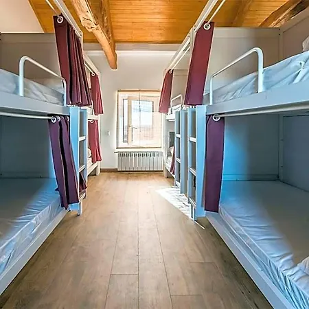 Hostal Bercianos1900 Bercianos del Real Camino
