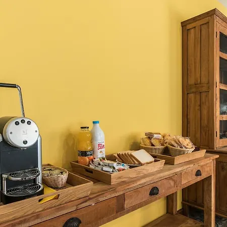 Bercianos1900 Hostel *